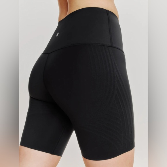 KNIX HITOUCH HIGH RISE SHORT - Picture 2 of 8